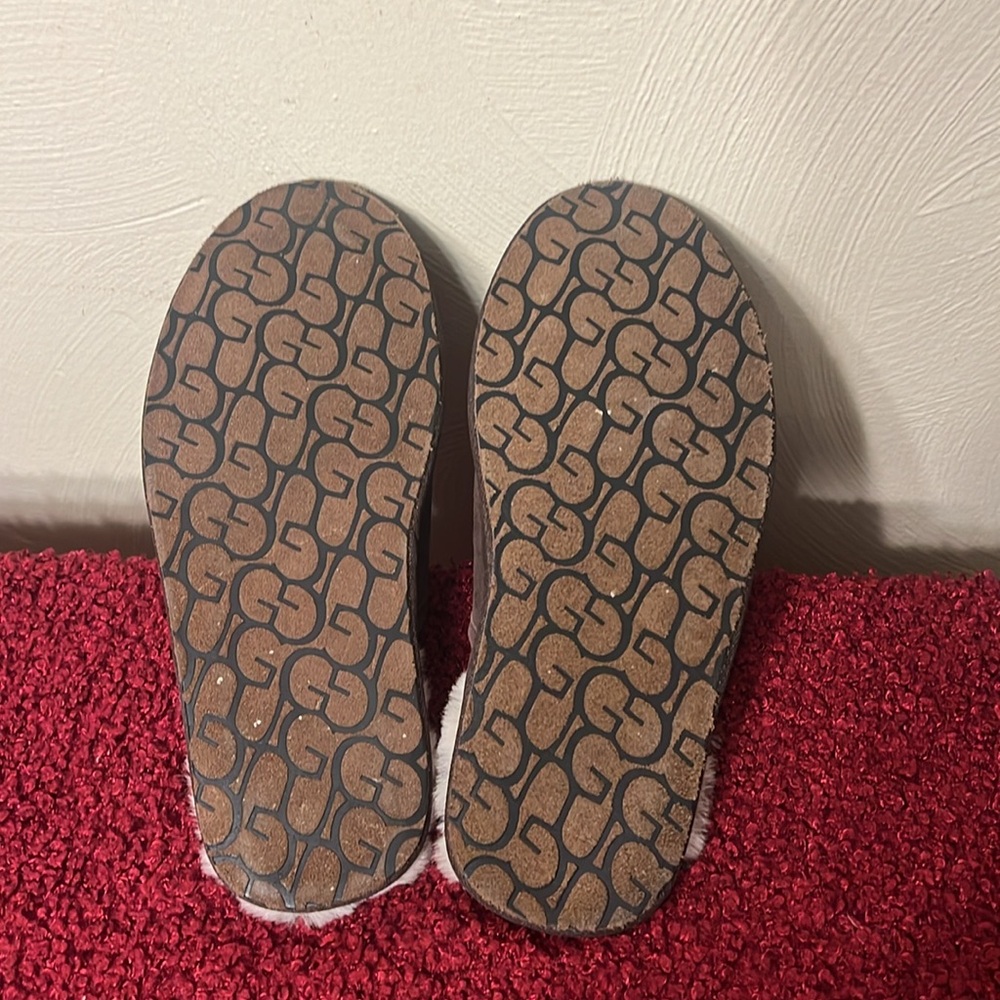 UGG Scuff Brown suede Slippers Size 11 - Picture 12 of 13